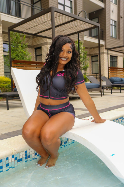 HU$TLE JUNKIE BLACK AND PINK SET